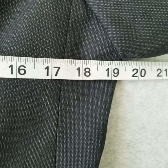 Classic Black Women's Blazer - Picture 13 of 14